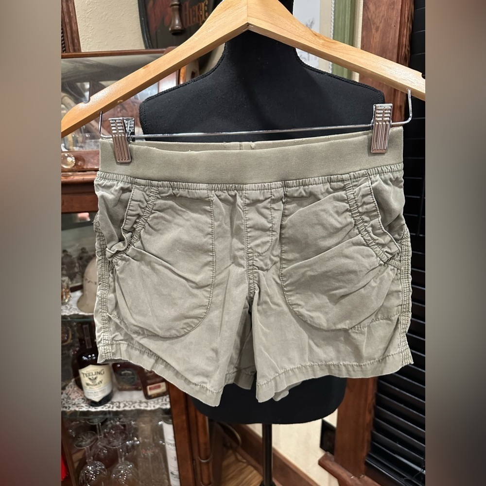 L.L.Bean Military Green Shorts Size 12